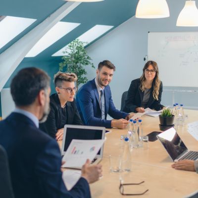 尊龙卡z6官网首页赛事策划流程